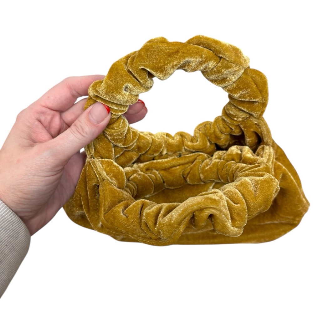 Sole Society Velvet Mustard Ring Handbag - Picture 2 of 3